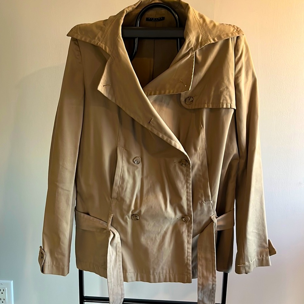 Sisley woman  coat. Made in Italy. Size 10 (US)